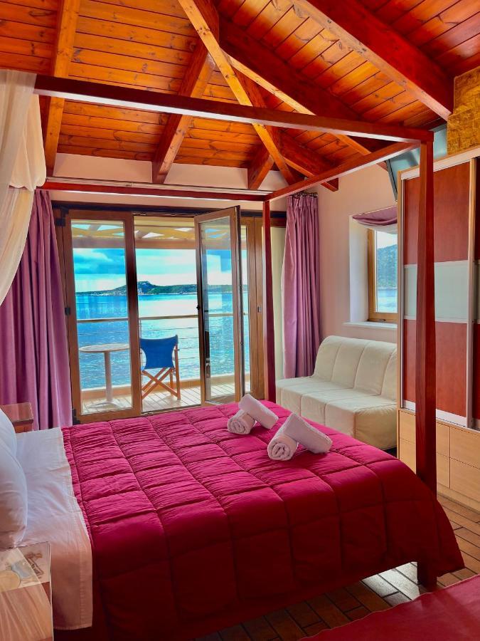 Entheon Rooms Marathopoli Bagian luar foto