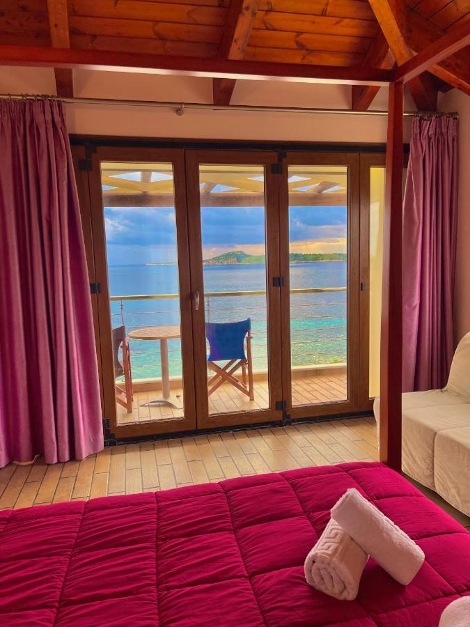Entheon Rooms Marathopoli Bagian luar foto